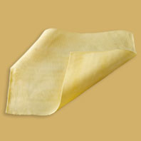 Pasta precocida amarilla